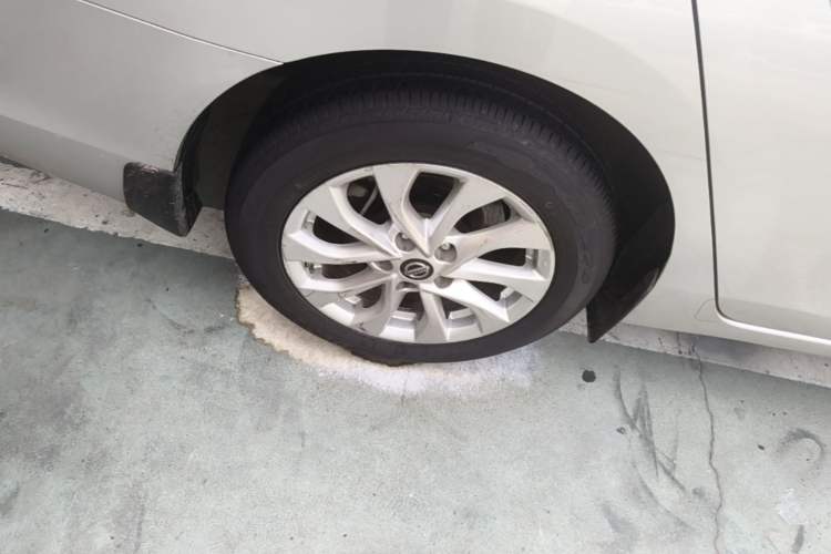 Used Nissan Sylphy 2016 1.6XV CVT Smart Enjoyment Version Right Rear Wheel Hub