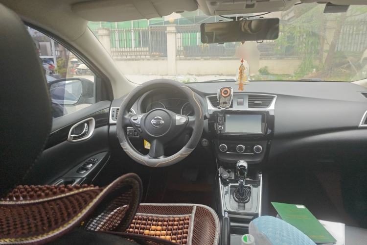 Used Nissan Sylphy 2016 1.6XV CVT Smart Enjoyment Version Steering Wheel