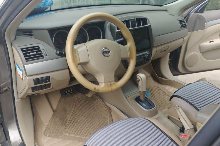 Used Nissan Sylphy 2016 Classic 1.6XE Automatic Comfort Edition Steering Wheel