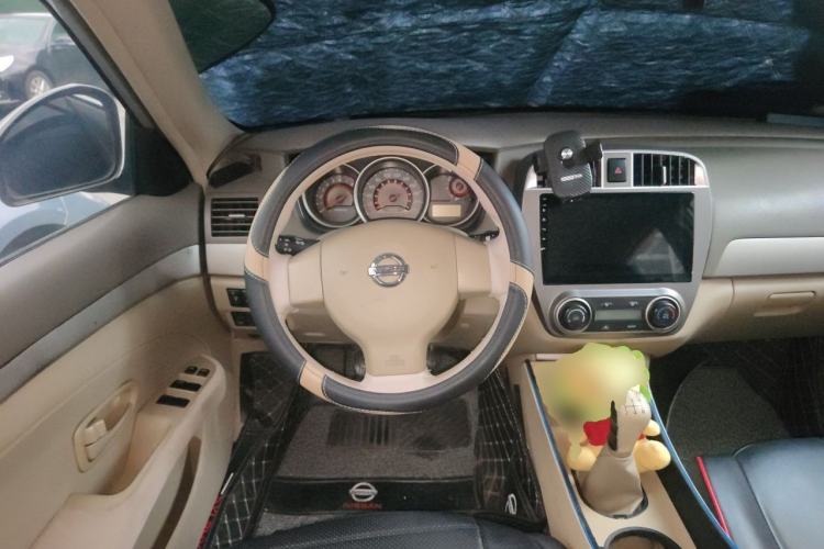 Used Nissan Sylphy 2016 Classic 1.6XE Manual Comfort Edition Steering Wheel