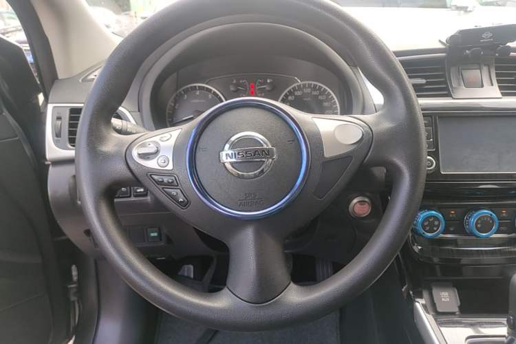Used Nissan Sylphy 2016 1.6 XL CVT Deluxe Edition Steering Wheel