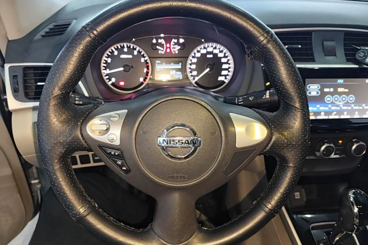 Used Nissan Sylphy 2016 1.6XV CVT Smart Enjoyment Version Steering Wheel