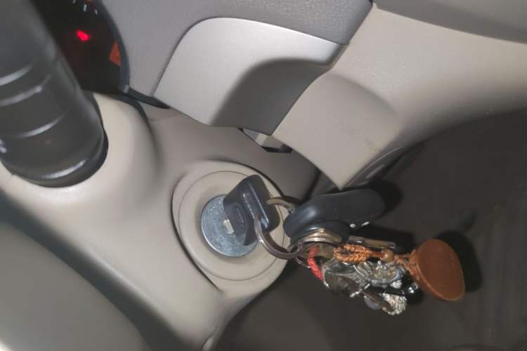 Used Nissan Sylphy 2016 Classic 1.6XE Automatic Comfort Edition Vehicle Key