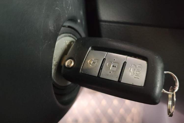 Used Nissan Sylphy 2016 1.6 XL CVT Luxury Edition Vehicle Key