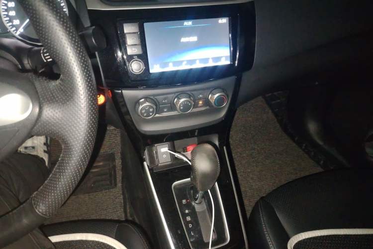 Used Nissan Sylphy 2016 1.6XV CVT Smart Enjoyment Version Audio And AC Panel
