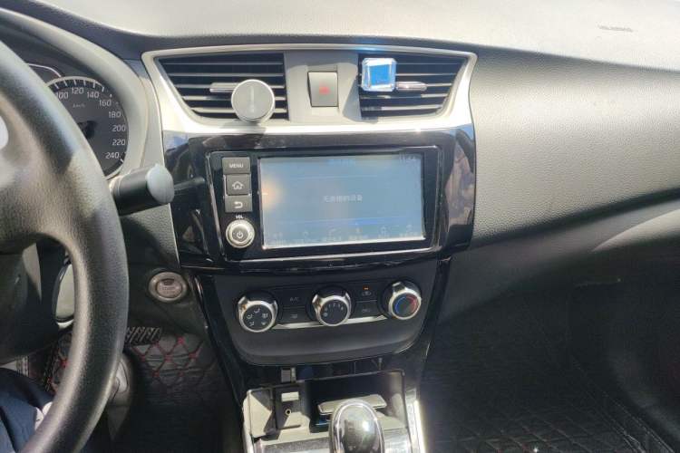 Used Nissan Sylphy 2016 1.6 XL CVT Deluxe Edition Audio And AC Panel