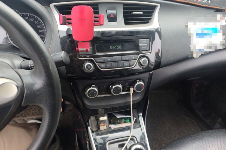 Used Nissan Sylphy 2016 1.6 XL CVT Luxury Edition Audio And AC Panel