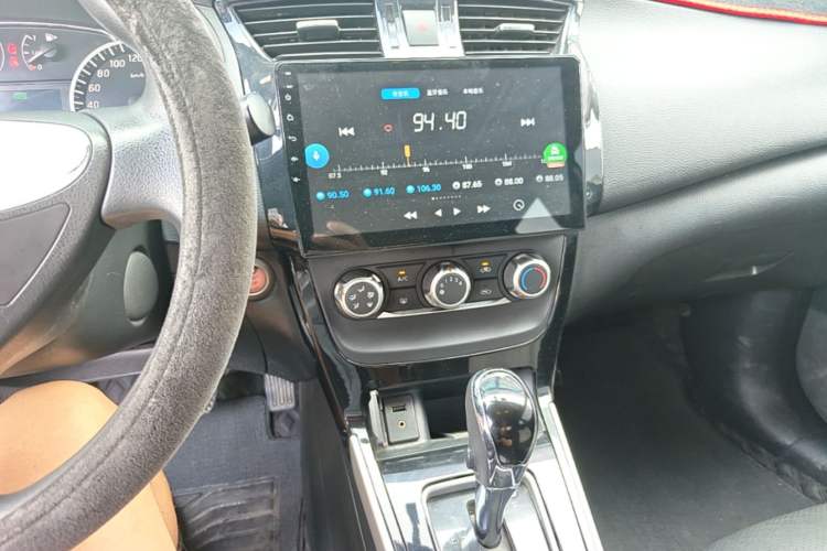 Used Nissan Sylphy 2016 1.6 XL CVT Deluxe Edition Audio And AC Panel