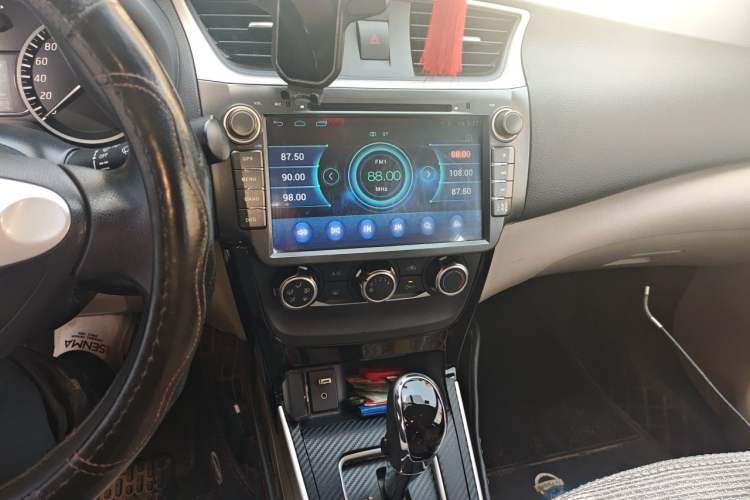 Used Nissan Sylphy 2016 1.6 XL CVT Luxury Edition Audio And AC Panel