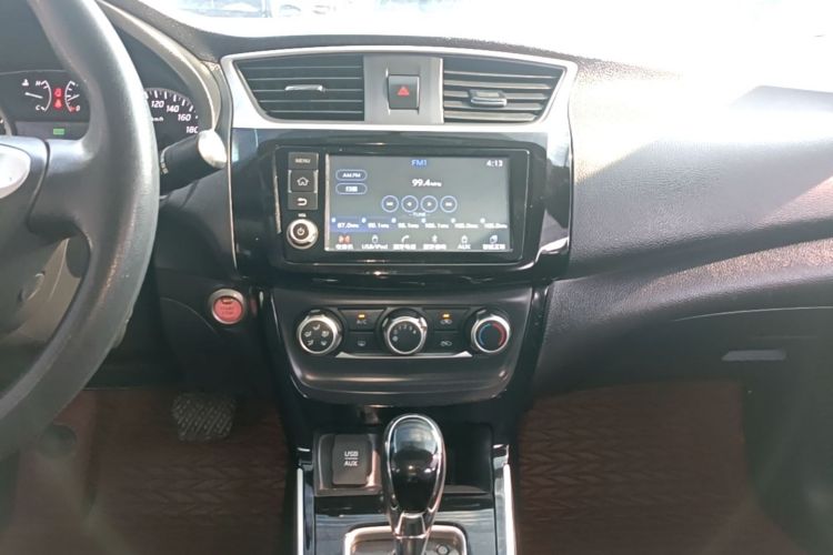 Used Nissan Sylphy 2016 1.6 XL CVT Deluxe Edition Audio And AC Panel