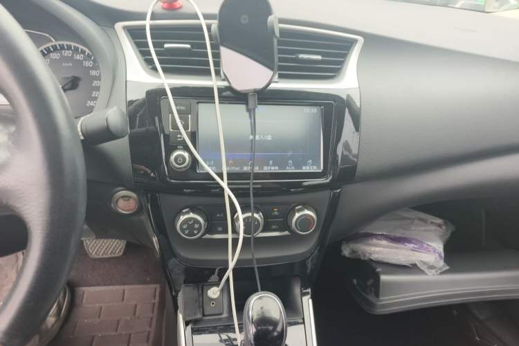 Used Nissan Sylphy 2016 1.6 XL CVT Deluxe Edition Audio And AC Panel