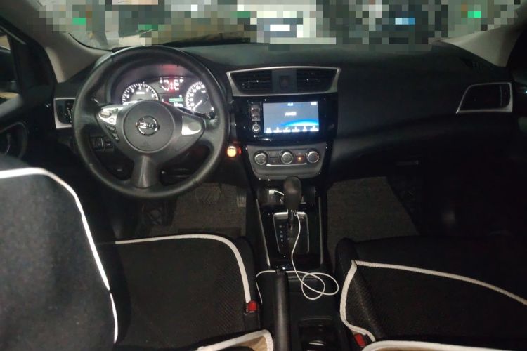 Used Nissan Sylphy 2016 1.6XV CVT Smart Enjoyment Version Center Console