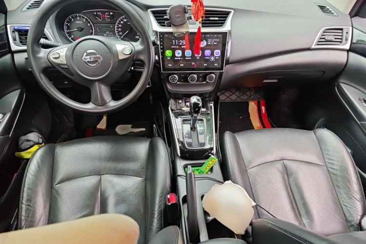 Used Nissan Sylphy 2016 1.6 XL CVT Luxury Edition Center Console