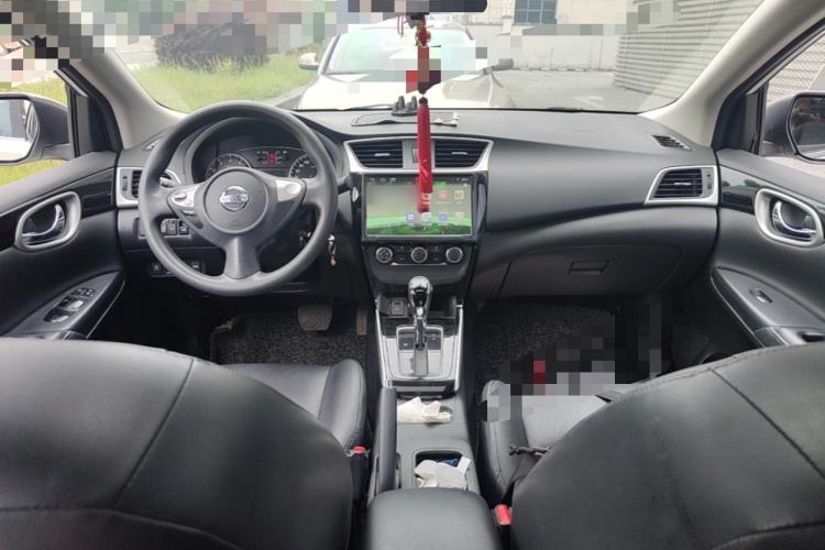 Used Nissan Sylphy 2016 1.6 XL CVT Luxury Edition Center Console