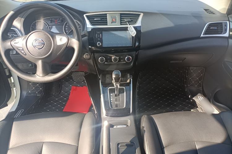 Used Nissan Sylphy 2016 1.6XV CVT Smart Enjoyment Version Center Console