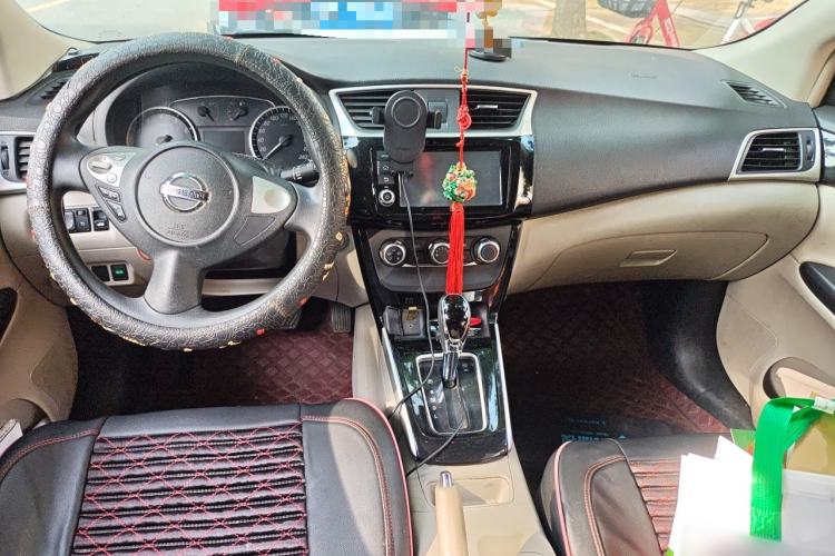 Used Nissan Sylphy 2016 1.6XV CVT Smart Enjoyment Version Center Console