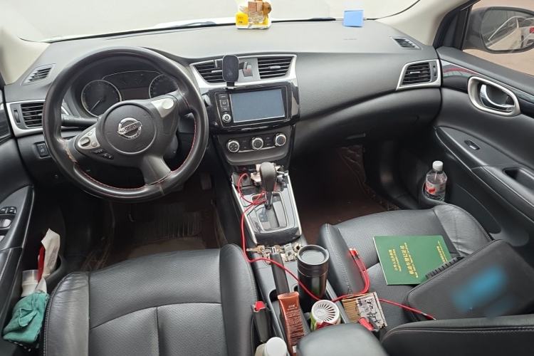 Used Nissan Sylphy 2016 1.6XV CVT Smart Enjoyment Version Center Console