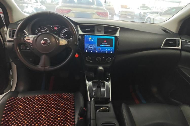 Used Nissan Sylphy 2016 1.6XV CVT Smart Enjoyment Version Center Console