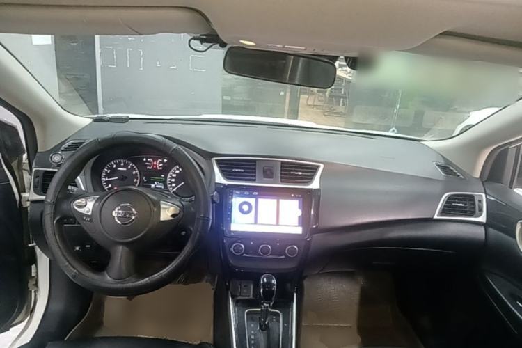 Used Nissan Sylphy 2016 1.6 XL CVT Luxury Edition Center Console