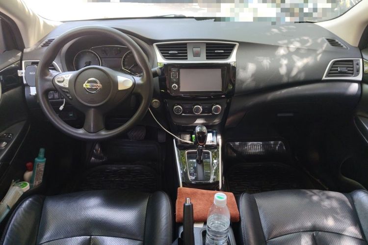 Used Nissan Sylphy 2016 1.6 XL CVT Deluxe Edition Center Console