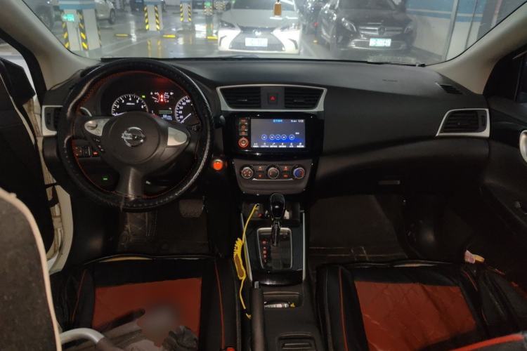 Used Nissan Sylphy 2016 1.6XV CVT Smart Enjoyment Version Center Console
