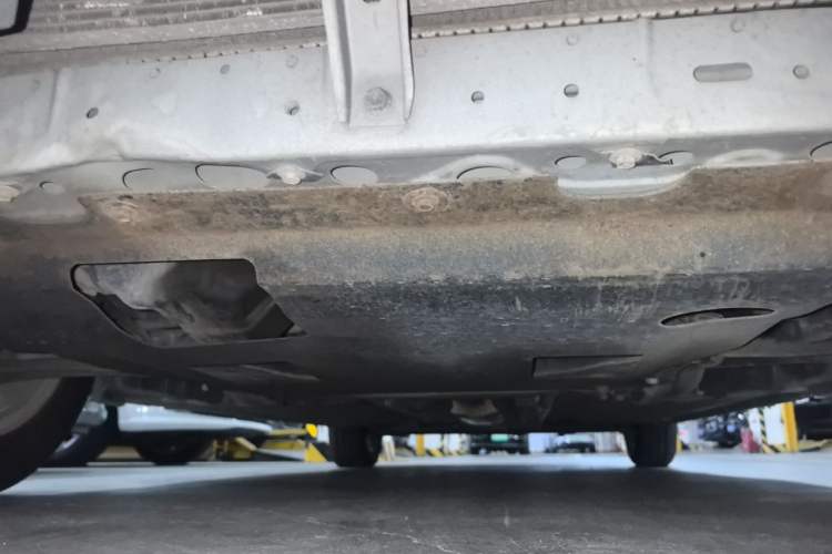 Used Nissan Sylphy 2016 Classic 1.6XE Manual Leading Edition Chassis Front