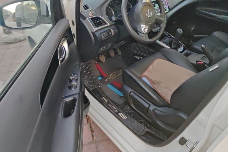 Used Nissan Sylphy 2016 1.6 XL Manual Luxury Edition Driver Seat