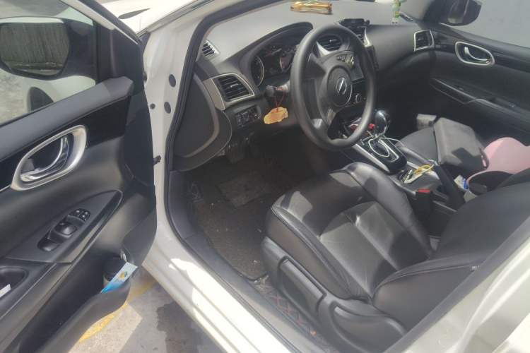 Used Nissan Sylphy 2016 1.6 XL CVT Deluxe Edition Driver Seat
