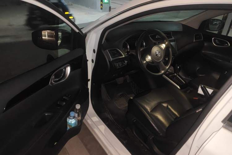 Used Nissan Sylphy 2016 1.6 XL CVT Luxury Edition Driver Seat