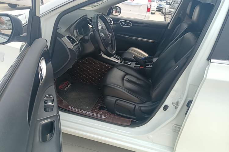 Used Nissan Sylphy 2016 1.6XV CVT Smart Enjoyment Version Driver Seat