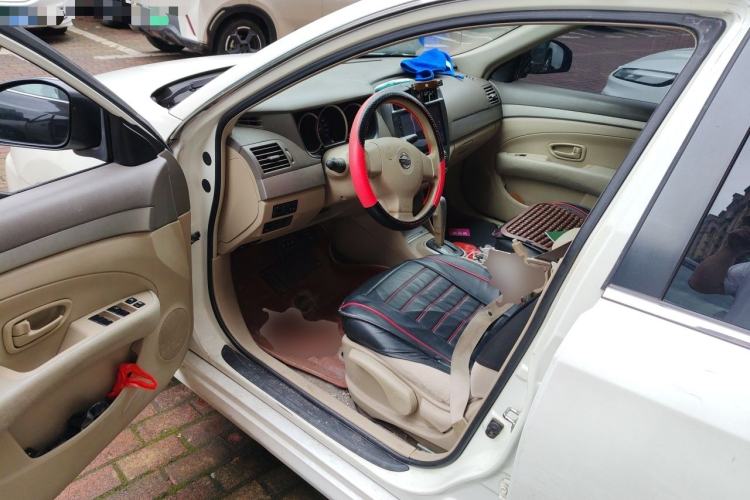 Used Nissan Sylphy 2016 Classic 1.6XE Automatic Leading Edition Driver Seat