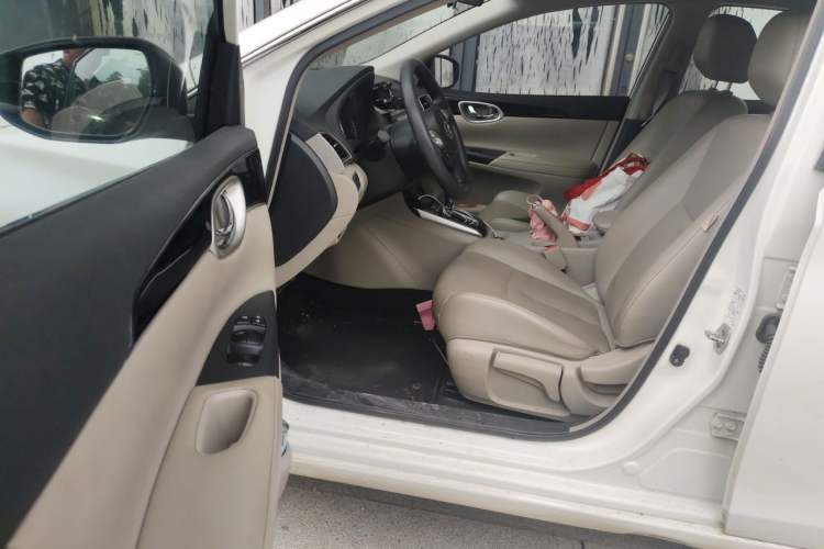 Used Nissan Sylphy 2016 1.6 XL CVT Deluxe Edition Driver Seat