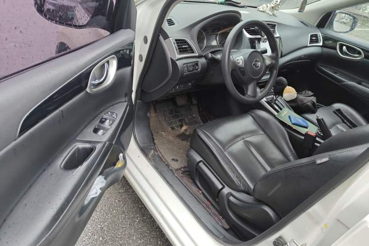 Used Nissan Sylphy 2016 1.6 XL CVT Luxury Edition Driver Seat