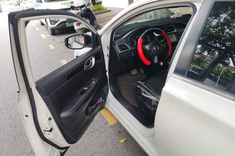 Used Nissan Sylphy 2016 1.6XV CVT Smart Enjoyment Version Driver Seat