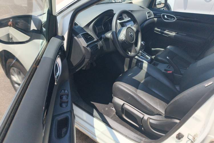 Used Nissan Sylphy 2016 1.6 XL CVT Deluxe Edition Driver Seat