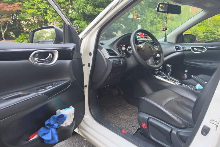 Used Nissan Sylphy 2016 1.6 XL CVT Deluxe Edition Driver Seat