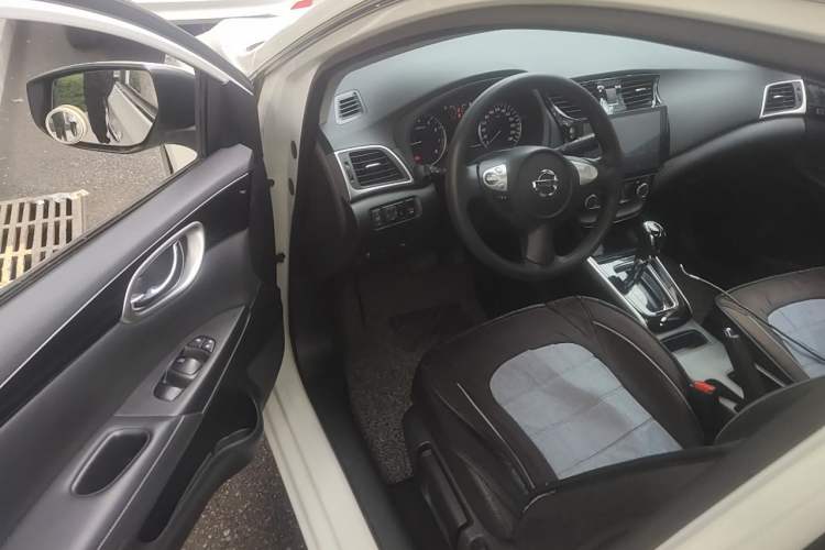 Used Nissan Sylphy 2016 1.6 XL CVT Luxury Edition Driver Seat