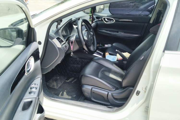 Used Nissan Sylphy 2016 1.6 XL CVT Deluxe Edition Driver Seat