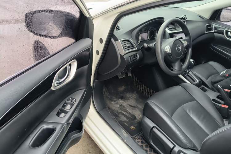 Used Nissan Sylphy 2016 1.6 XL CVT Deluxe Edition Driver Seat