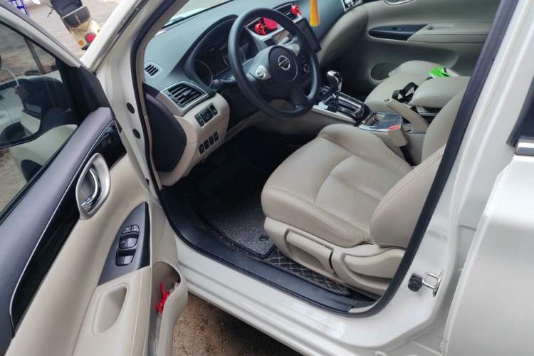 Used Nissan Sylphy 2016 1.6 XL CVT Luxury Edition Driver Seat