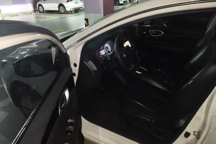Used Nissan Sylphy 2016 1.6 XL CVT Deluxe Edition Driver Seat