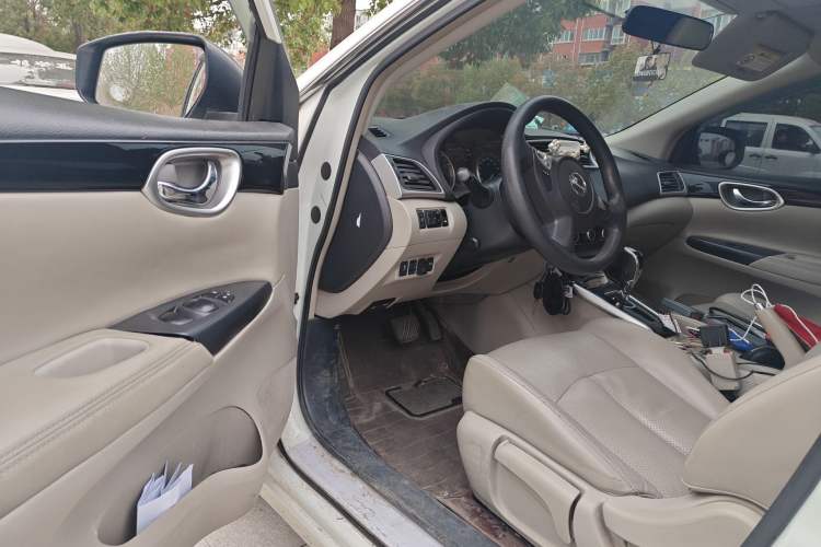 Used Nissan Sylphy 2016 1.6 XL CVT Luxury Edition Driver Seat