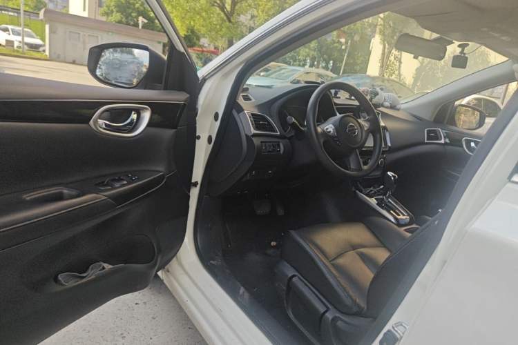 Used Nissan Sylphy 2016 1.6XV CVT Smart Enjoyment Version Driver Seat