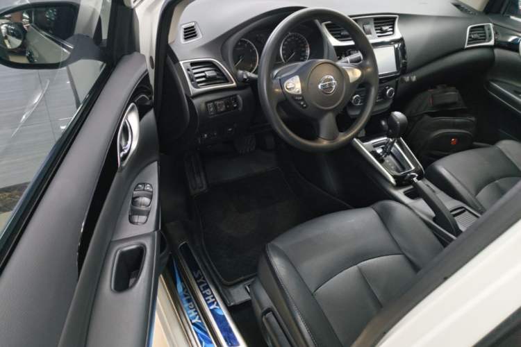 Used Nissan Sylphy 2016 1.6 XL CVT Deluxe Edition Driver Seat