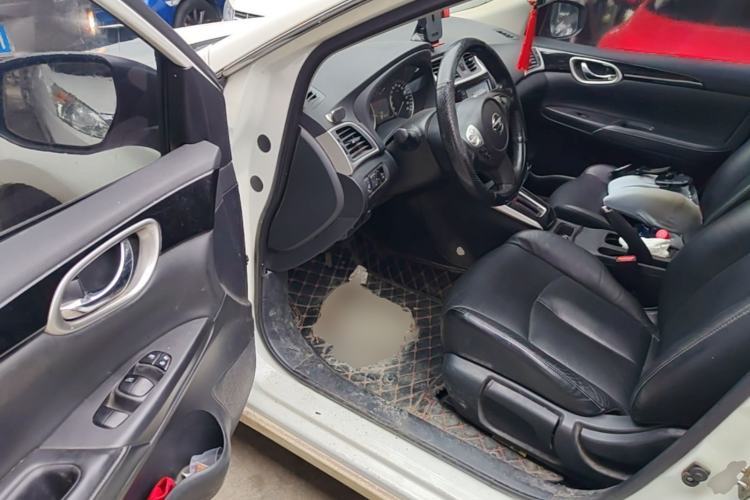 Used Nissan Sylphy 2016 1.6 XL CVT Deluxe Edition Driver Seat