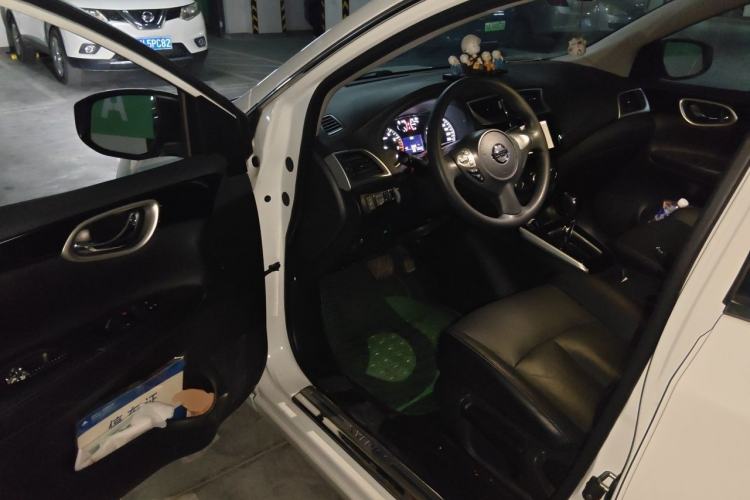 Used Nissan Sylphy 2016 1.6XV CVT Smart Enjoyment Version Driver Seat