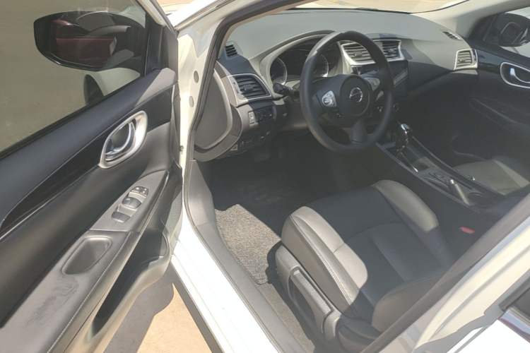 Used Nissan Sylphy 2016 1.6 XL CVT Deluxe Edition Driver Seat