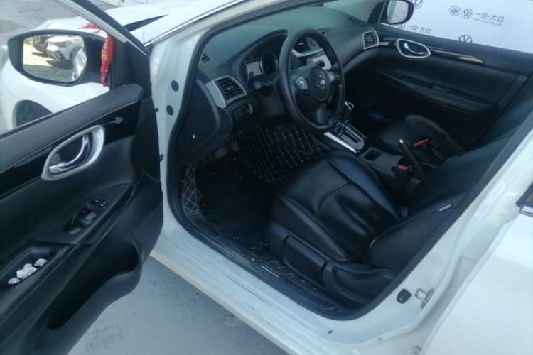 Used Nissan Sylphy 2016 1.6 XL CVT Deluxe Edition Driver Seat