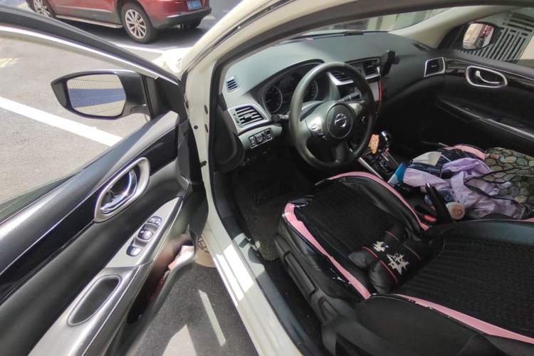 Used Nissan Sylphy 2016 1.6 XL CVT Luxury Edition Driver Seat