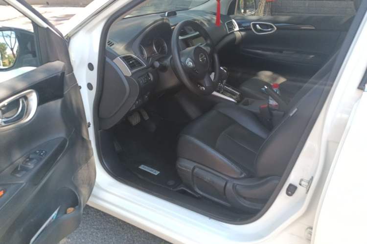 Used Nissan Sylphy 2016 1.6 XL CVT Deluxe Edition Driver Seat